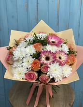 Букет цветов из:  Розы, Герберы и Хризантемы в Стародубском