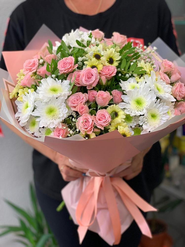 Букет цветов из: Розы и Хризантемы в Стародубском