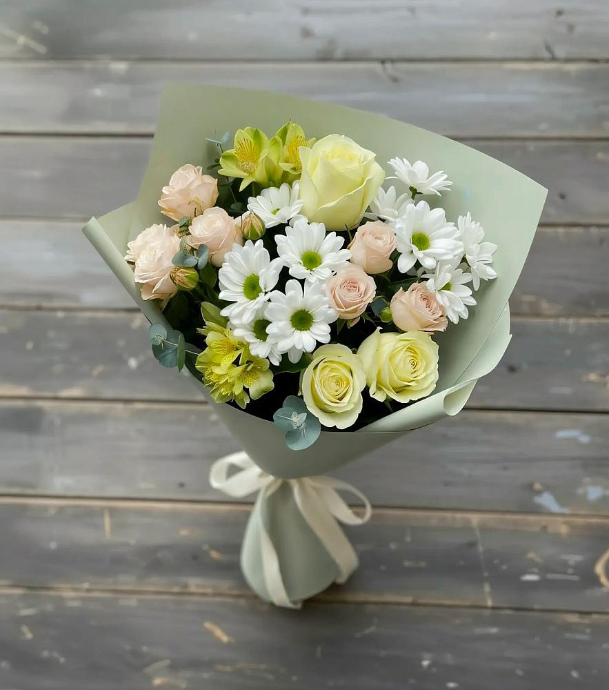 Букет цветов из: Альстромерии, Розы и Хризантемы в Стародубском