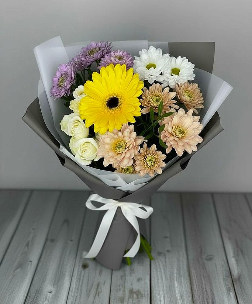 Букет цветов из: Розы, Герберы и Хризантемы в Стародубском