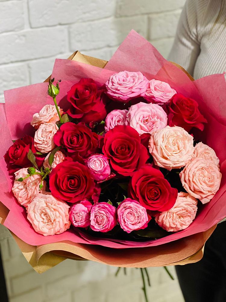 Букет цветов из: Розы в Стародубском