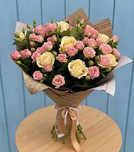 Букет цветов из:  Розы в Стародубском