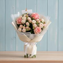 Букет цветов из:  Розы в Стародубском